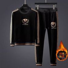 欧洲站高端男士保暖绣花卫衣套装轻奢时尚金丝绒小蜜蜂绣花两件套