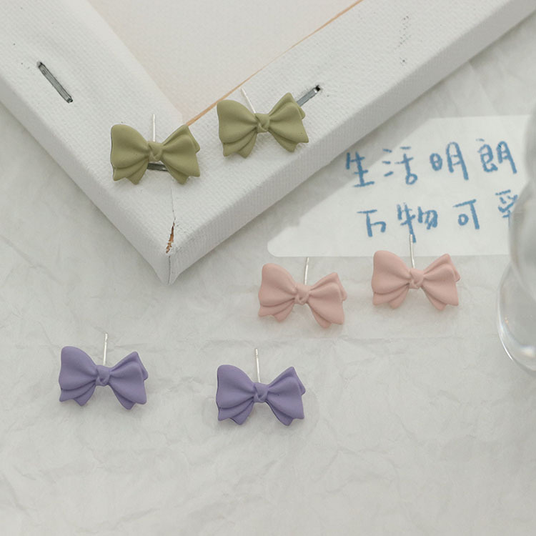 fresh cute earrings with bow