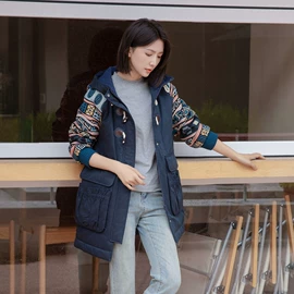 女式T恤;棉衣;女式衬衫