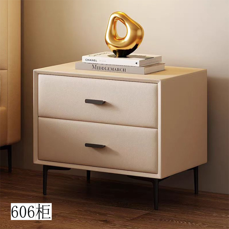 606 침대 옆 탁자