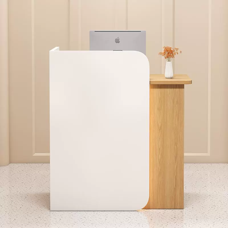 Кассовый магазин Небольшой ресепшн-магазин простой современный коммерческий интернет-бар стол