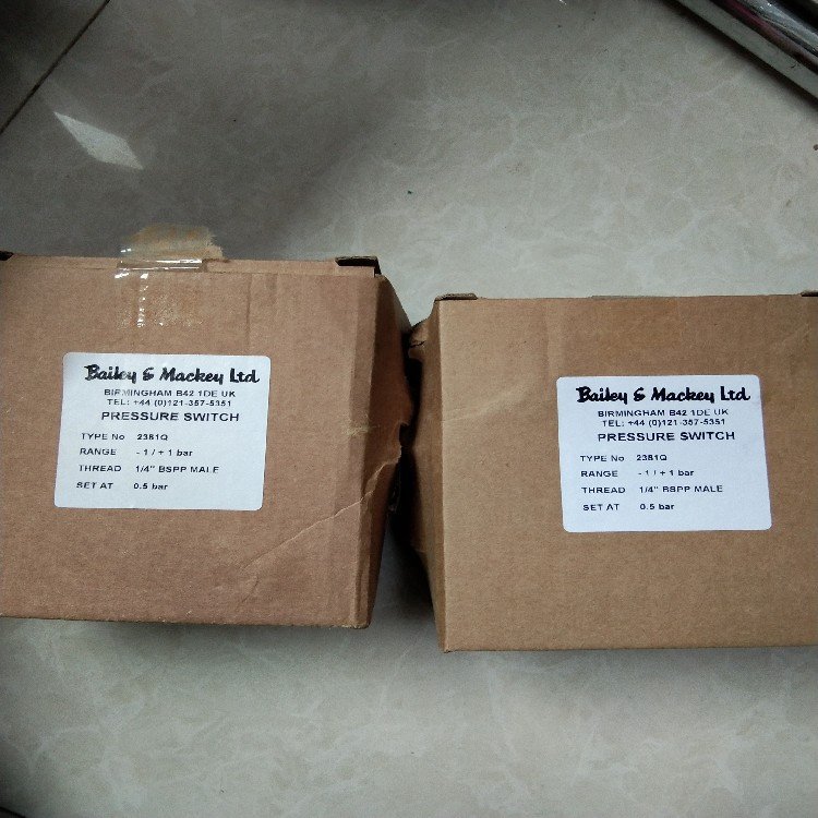 英国进口Bailey&Mackey压力开关，压力传感器，隔膜压力表