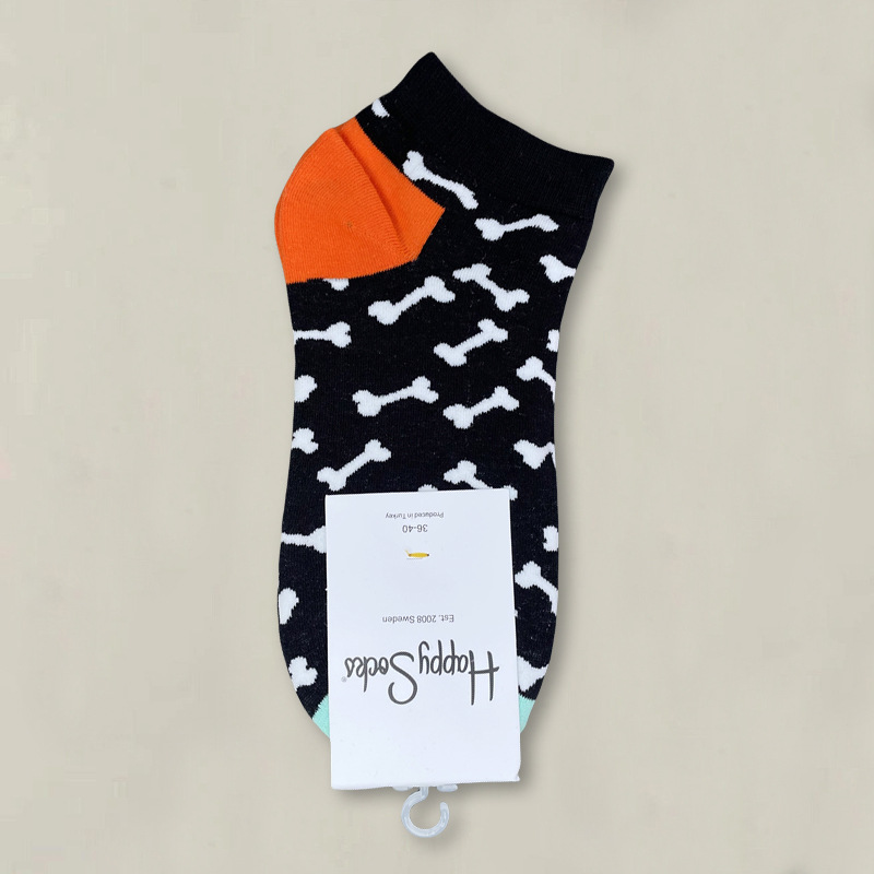 HappySocksハイスキンのショートソックスの漫画の浅い口の低い女性のスウェーデンのファッションのタイプのソックスの春夏のカラー