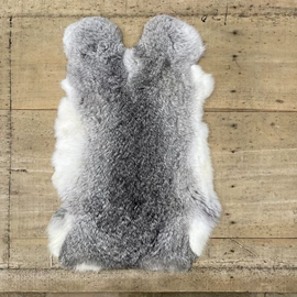 毛领;生皮、毛皮;帽条