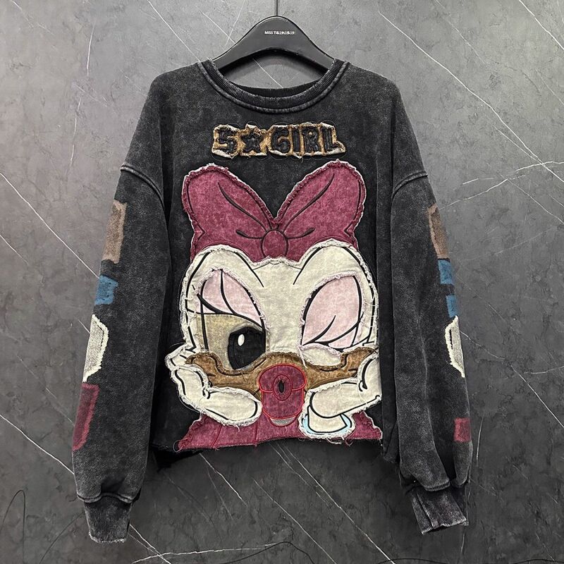 Plus Size 1.0-150kg Heavy-Duty Patchwork Embroidered Cartoon Daisy Fleece-Lined Round Neck Loose Long-Sleeve Sweatshirt for Women Plus Size 1.0-150kg Heavy-Duty Patchwork Embroidered Cartoon Daisy Fleece-Lined Round Neck Loose Long-Sleeve Sweatshirt for Women