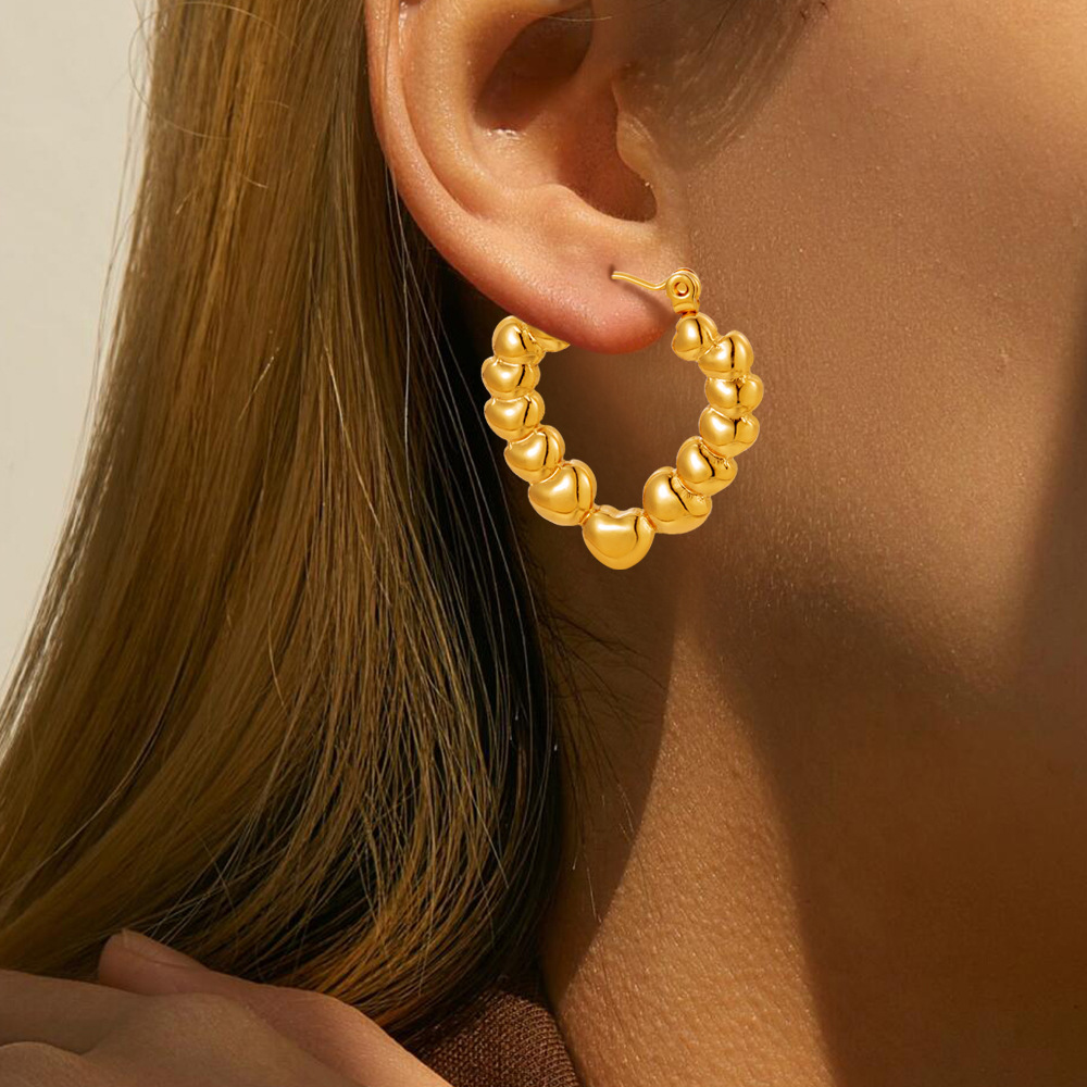 Pendientes explosivos transfronterizos Pendientes de ginkgo de flores de cinco pétalos Pendientes retro de alta calidad de mariposa dorada que no se desvanecen mujeres