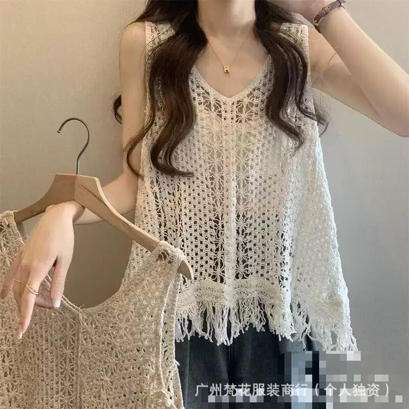 Korean-Style High-End Loose-Fitting Trendy Niche Versatile Hollow-Out Crochet Sleeveless Knit Camisole Top for Women Korean-Style High-End Loose-Fitting Trendy Niche Versatile Hollow-Out Crochet Sleeveless Knit Camisole Top for Women