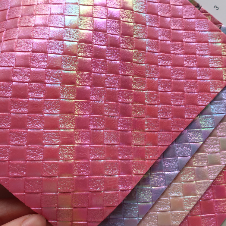 1131幻彩编织格子纹皮革面料收纳箱包手袋鞋材道具配饰人造仿皮料