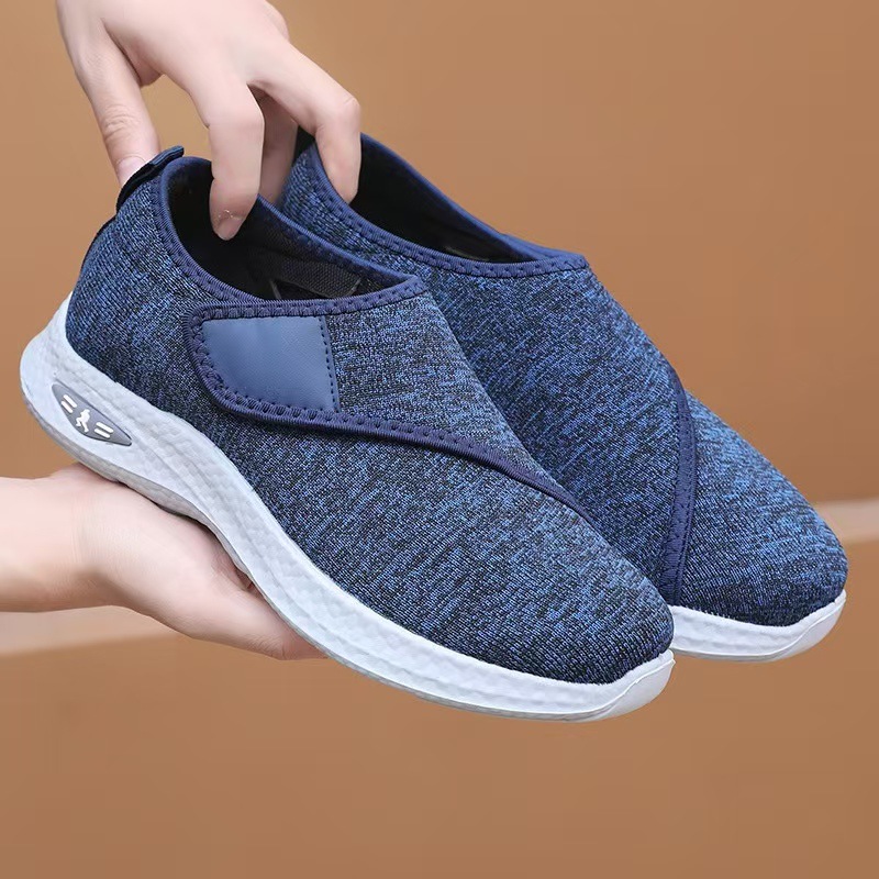 Fashionable lightweight non-slip breathable shoes for leisure