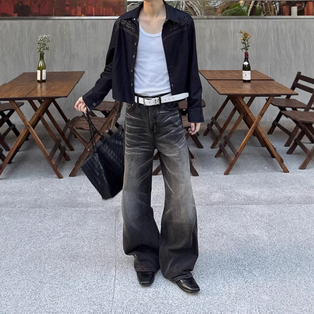 Vintage Washed Black Straight Jeans – Slim Fit, Hand-Painted Whisker Details & Comfort Stretch (1014798083017)_voghion.com