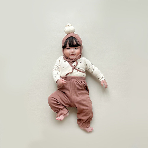 24 spring new Korean style baby jumpsuit set ins style cute bun style baby romper three-piece set