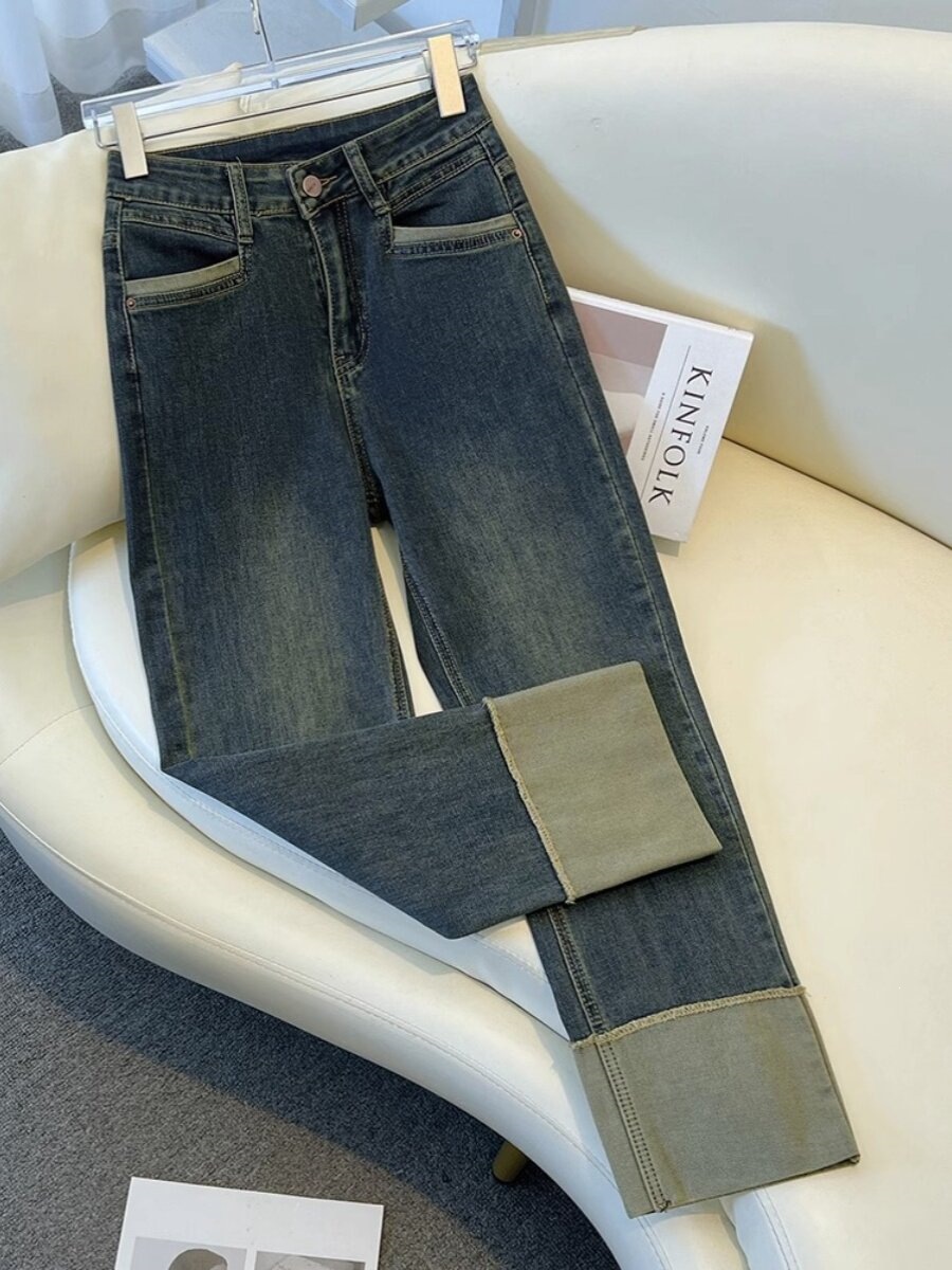 Plus-size cigarette-leg jeans for women, new spring collection, high-waisted, slimming, cropped, patchwork design, with rolled hems, straight-leg style, suitable for pear-shaped figures