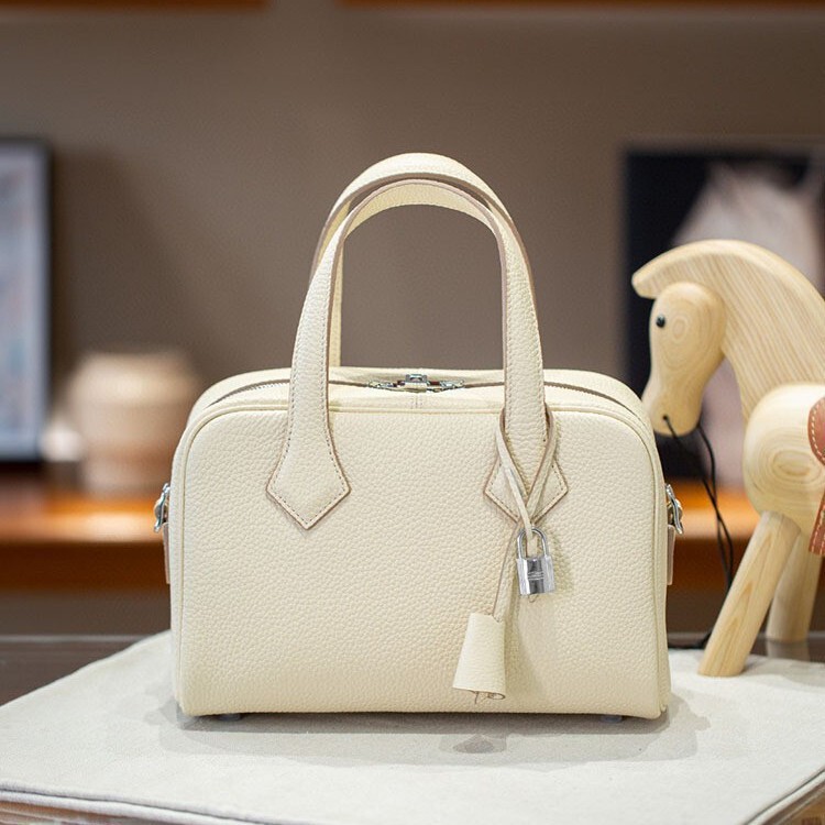 【Clearance Sale on Brand New Genuine Leather Bags】Baskets, Lucky Bags, Woven Bags, Evelyne Bags, Kelly Bags at Special Prices, Crossbody Bags 【Clearance Sale on Brand New Genuine Leather Bags】Baskets, Lucky Bags, Woven Bags, Evelyne Bags, Kelly Bags at Special Prices, Crossbody Bags