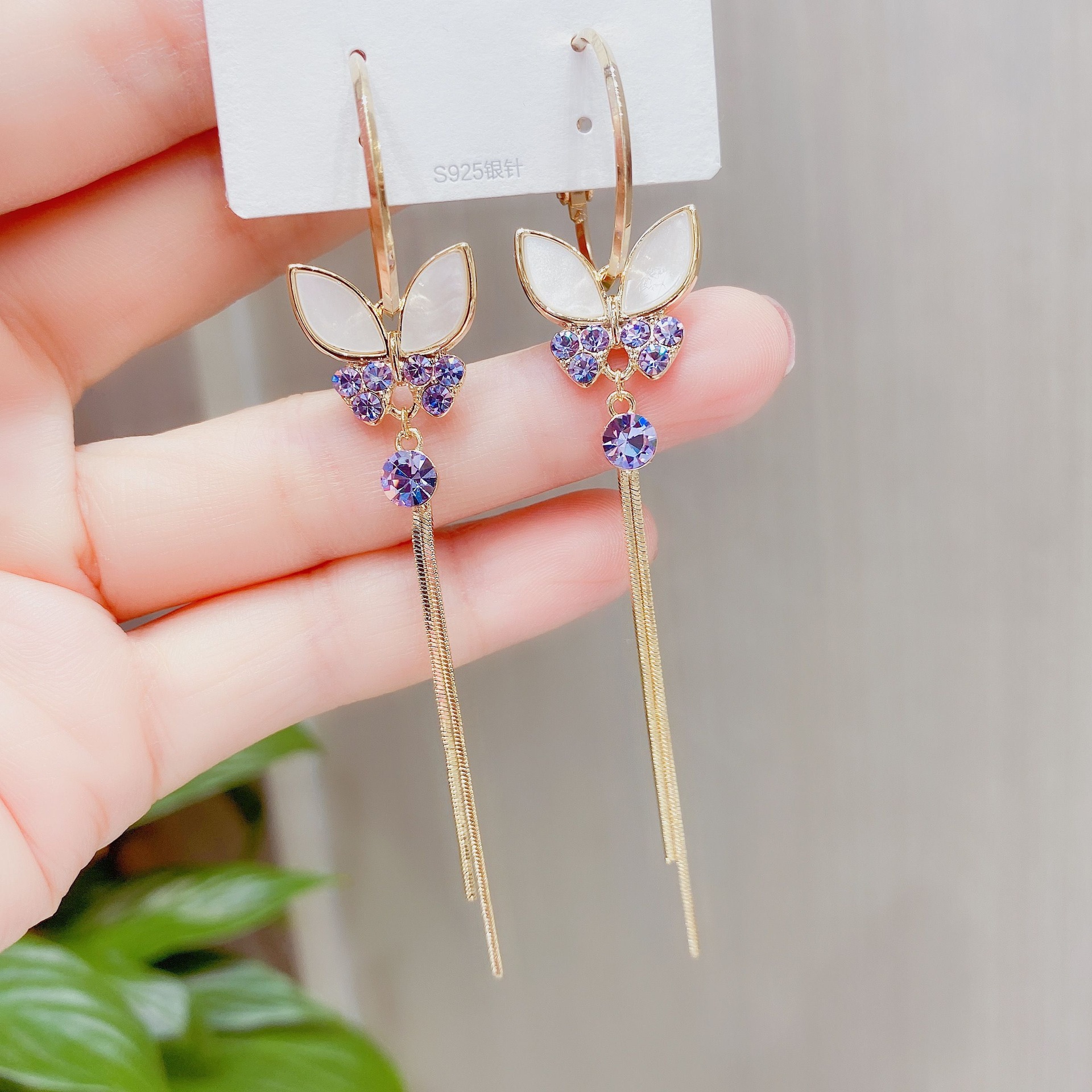 New Style Butterfly Long Tassel Diamond Earrings display picture 4