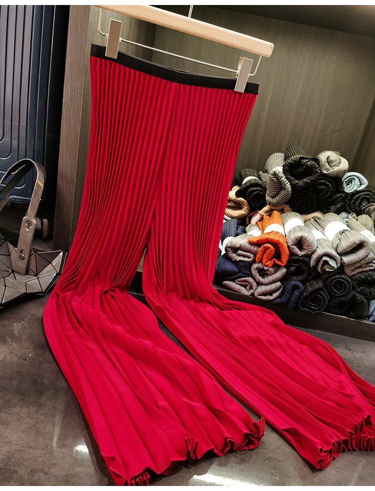 Quần culottes nữ ống rộng cạp cao, chất liệu mỏng nhẹ, phong cách xếp ly phối màu, form suông rộng thoải mái — màu đen, màu trắng, màu xanh đậm, xanh lá cây chi tiết 17