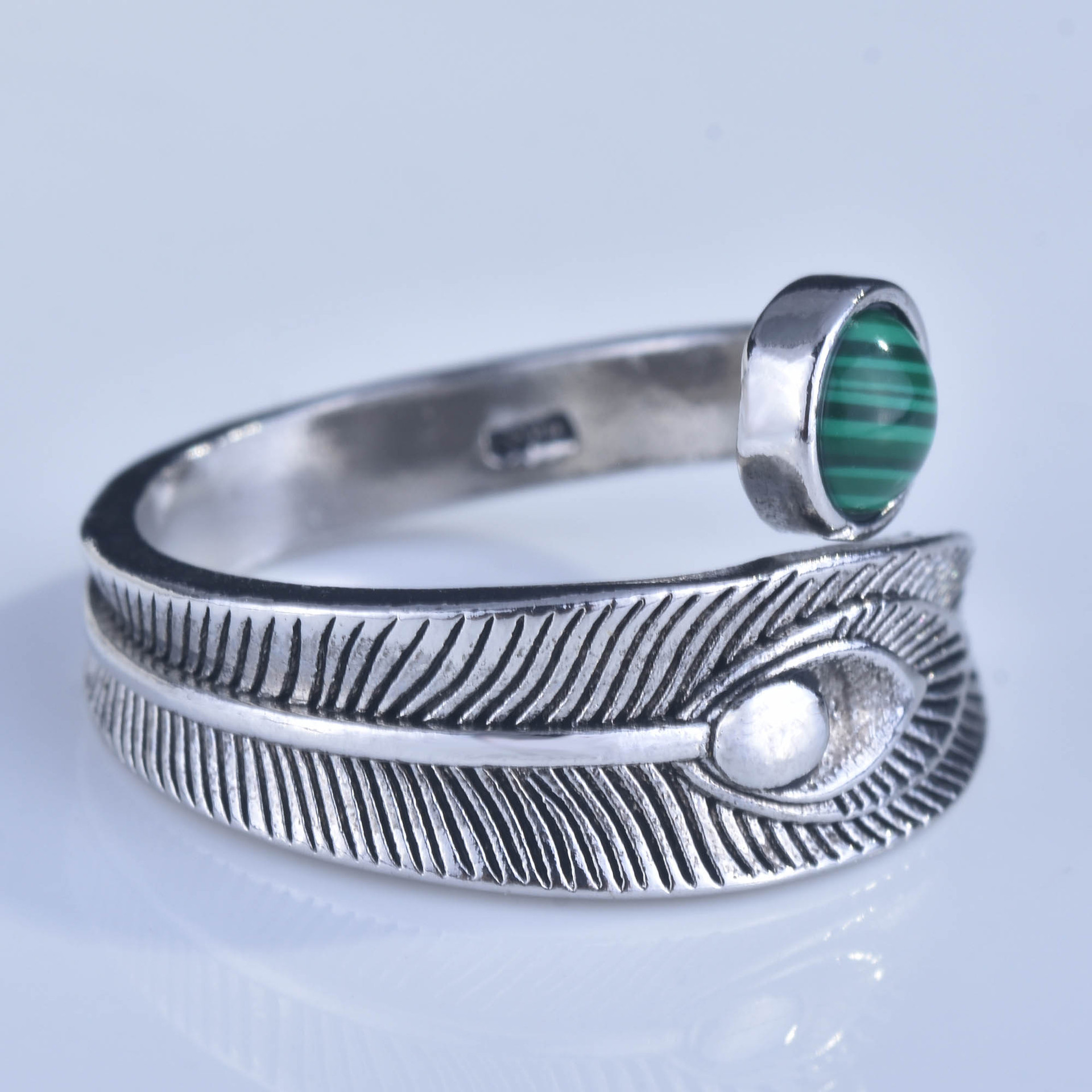 S925 Silver Retro Malachite Ring Female Model Opening Silver Jewelry Wholesale display picture 5