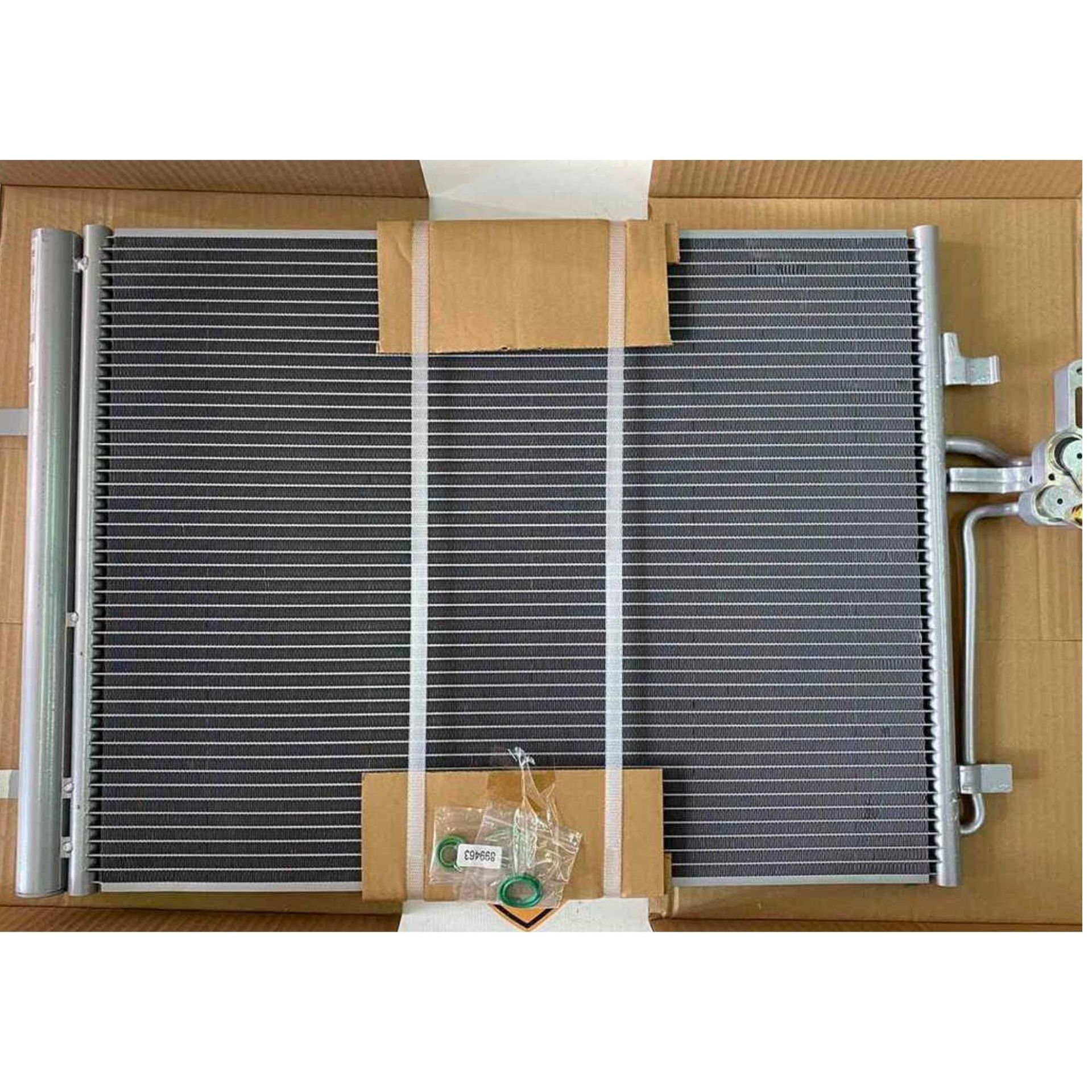 Suitable for Land Rover Shenxing 2nd Generation F2 Aurora RRE Condenser LR000566 LR023921 LR070458