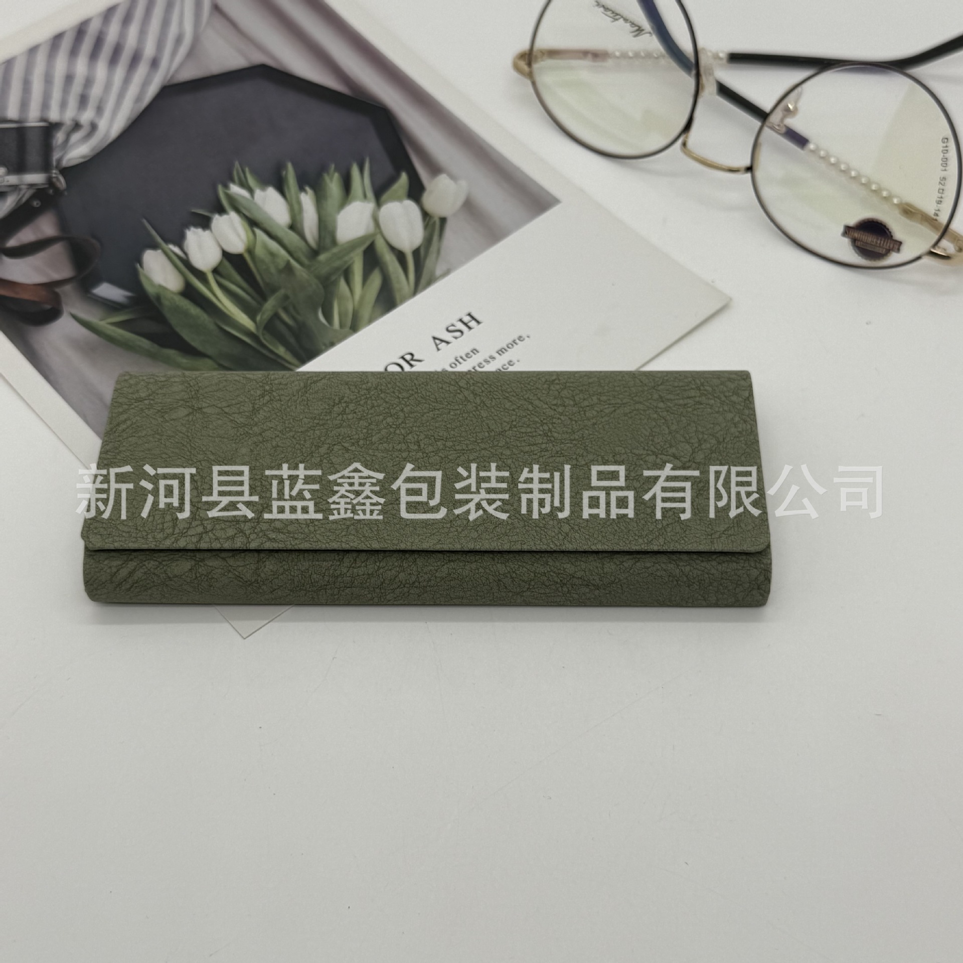 新しいメガネケース包装用クリップ、個性的な携帯用フレームメガネケース、近視メガネ収納ボックス、越境販売