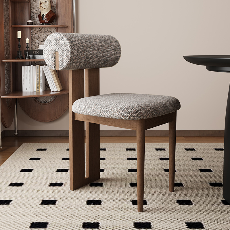Silla de comedor de madera maciza nórdica para el hogar celebridad de Internet silla de respaldo simple y suave silla de diseño cafetería mesa de comedor comercial