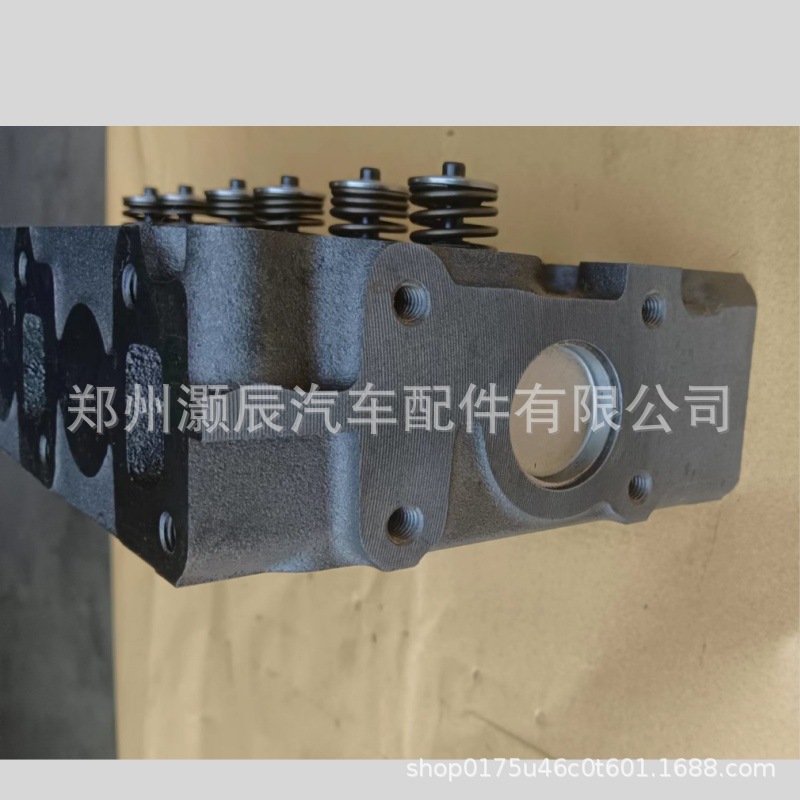 Diesel Engine Cylinder Head Assembly 3Tnv76/3Tnv70 Yanmar 119515-11740/119515-11750