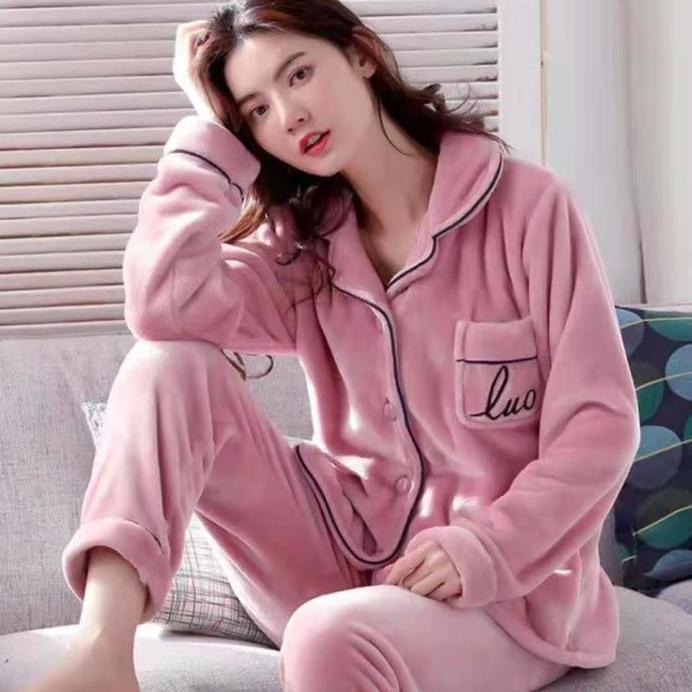 新品女生秋冬加厚绣花法兰绒珊瑚绒睡衣宽松舒适加保暖妈妈套装
