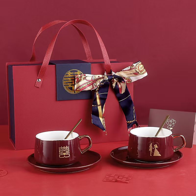 Taza de café y platillo Taza de cerámica taza de pareja taza regalo de boda para novia regalo de boda traje