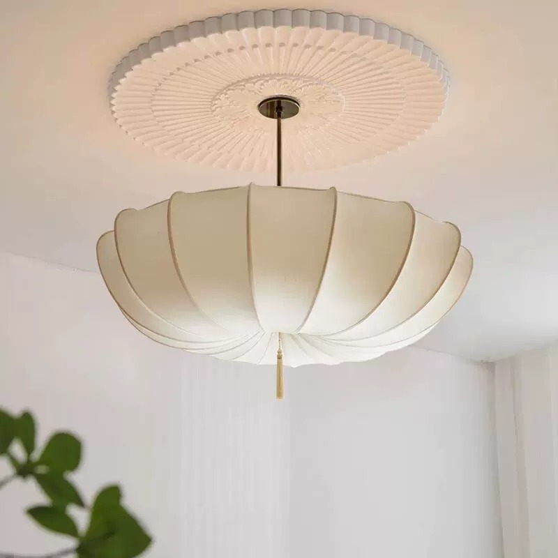 Scandinavian French Cream Style Bedroom Chandelier Japanese Style Medieval Vintage Restaurant Living Room Warm Master Bedroom Fabric Lamp