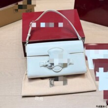 跨境新款腋下包单肩斜挎女包高级感时尚百搭日常通勤街头潮流