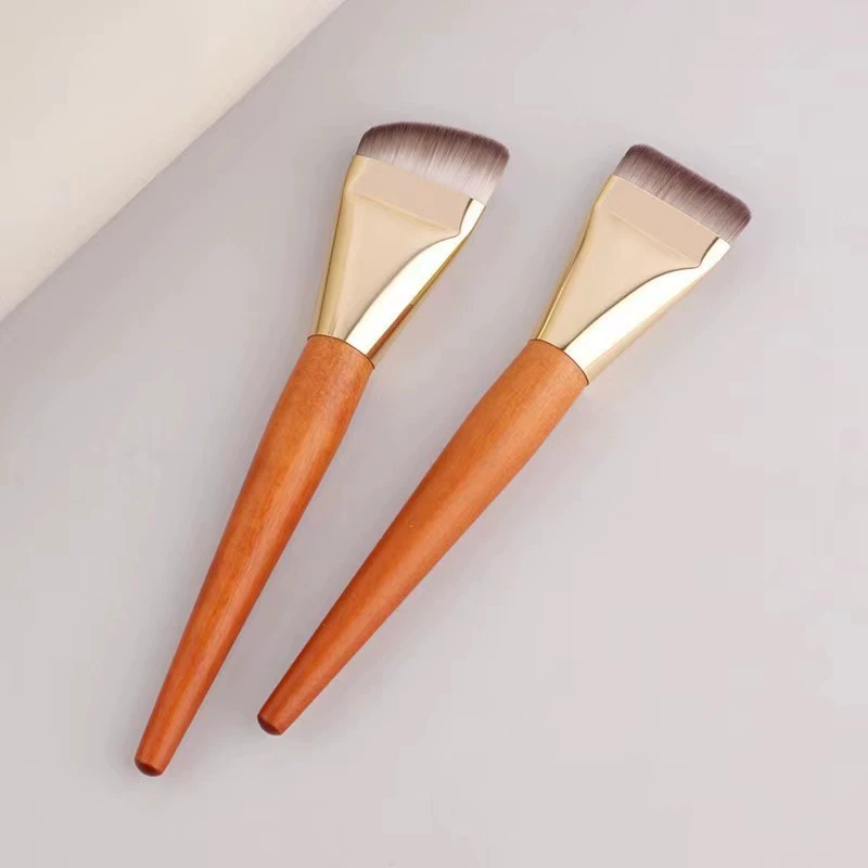 Foundation, makeup primer, ultra thin brush, new collection