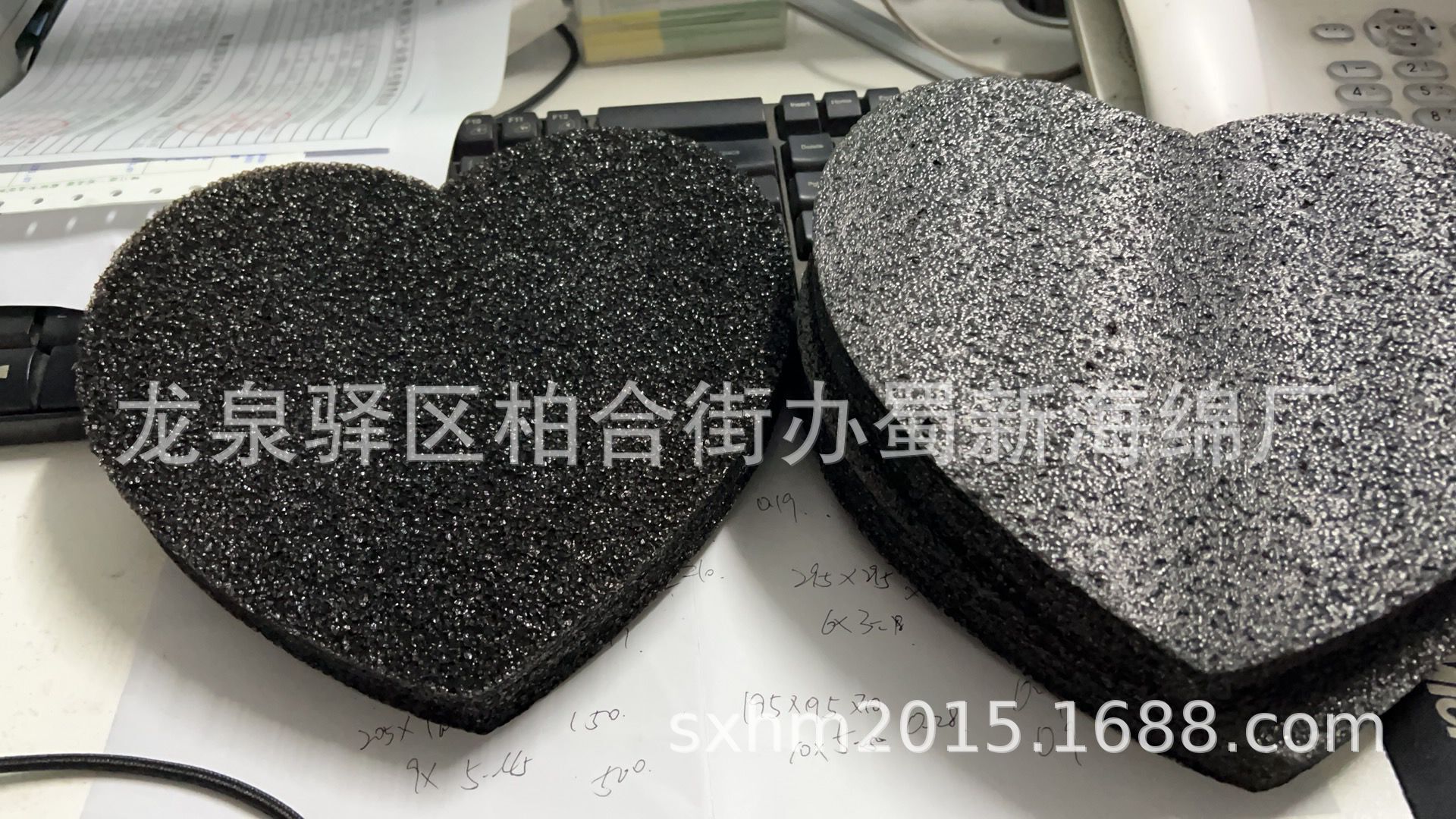 厂家公供应黑色白色珍珠棉表绒布缓冲内衬礼品盒内衬包装泡沫