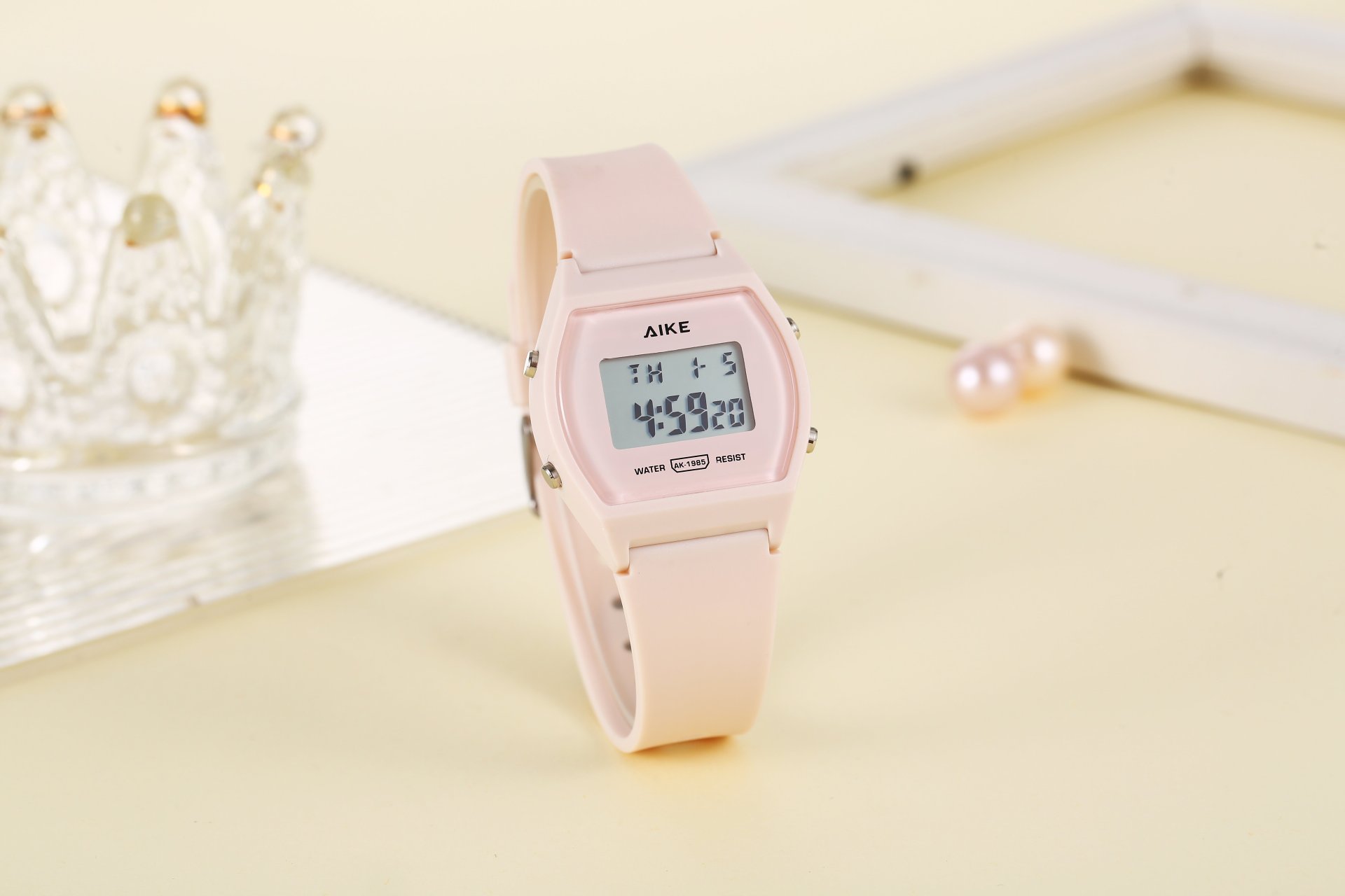 Moda nuevo reloj electrónico cuadrado simple multicolor para hombres y mujeres estudiantes de secundaria reloj multifuncional fábrica directa