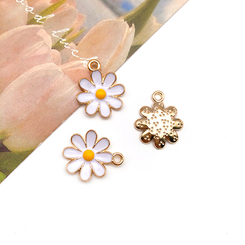 1つのドリップオイルの小さいデイジーの合金のペンダントのアクセサリの太陽の花のdiyのキーホルダーのイヤリングのネックレスのペンダント|undefined