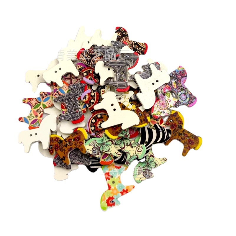 Fondo blanco/color natural forma de pintura pony botón de madera dibujos animados lindo botón pony pintado 50 pc/paquete