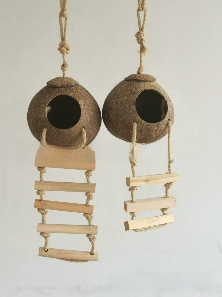 A new type of coconut shell bird nest bird cage breeding box peony tiger leather parrot bird nest wood house