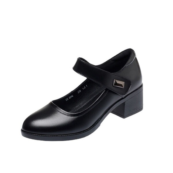 “mom shoes”