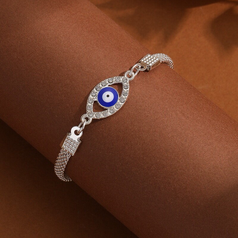 Fashion personality trend infinite silver magic eye rhinestone bracelet manufacturers wholesale
