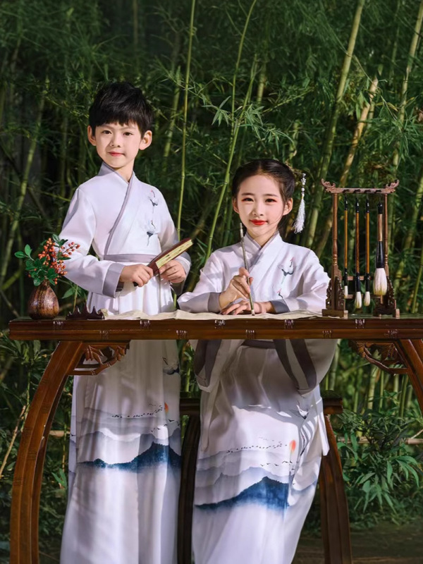 漢服児童国学服児童漢服中国風時代劇小書童服装三字経弟子規小学生|undefined