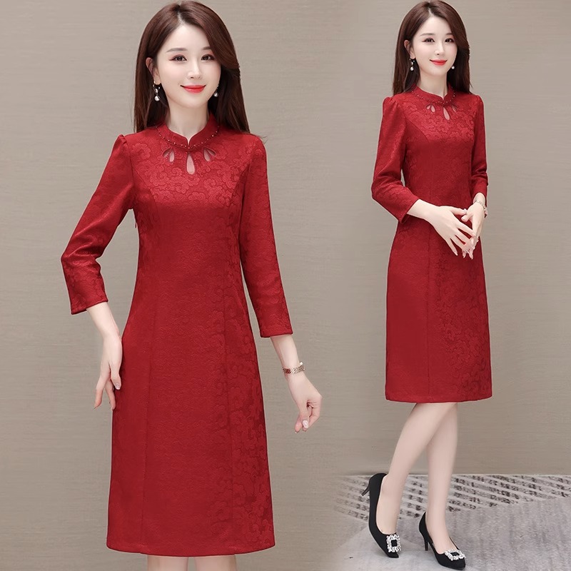 设计感旗袍时尚连衣裙女2024春季新款喜婆婆婚宴新中式红色礼服裙