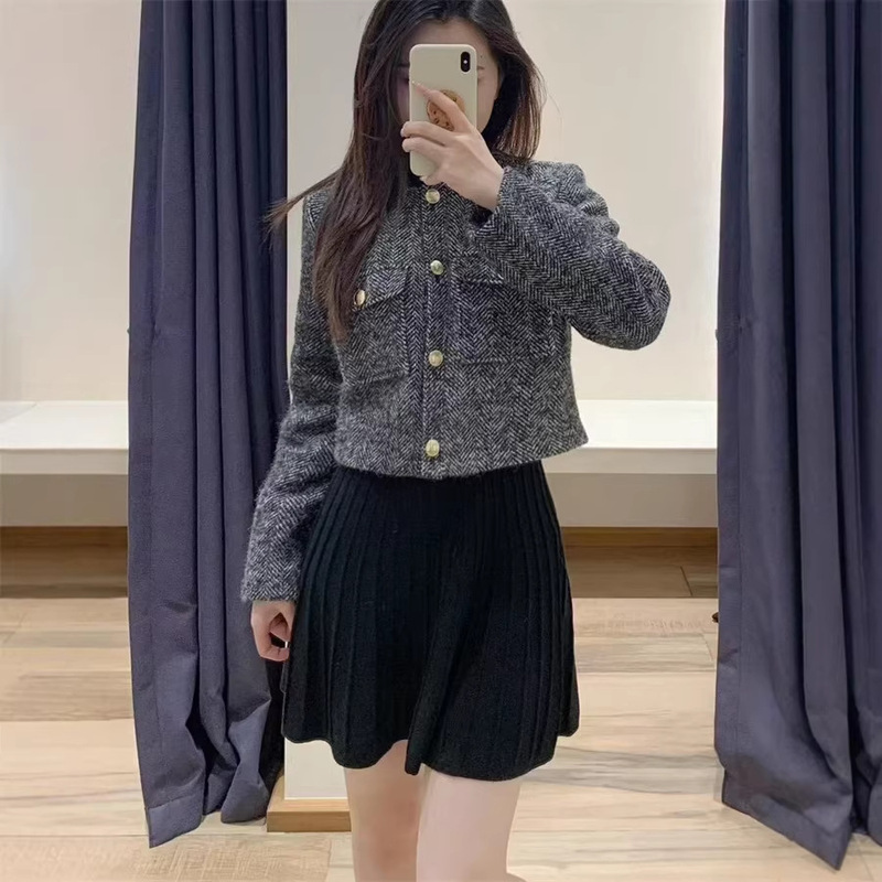 French-Style Niche 2024 Autumn and Winter New Floral Tweed Stand-Collar Jacket Equestrian Short Coat French-Style Niche 2024 Autumn and Winter New Floral Tweed Stand-Collar Jacket Equestrian Short Coat