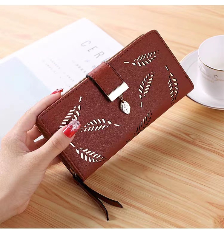 Women's Spring&summer Pu Leather Geometric Vintage Style Square Zipper Buckle Long Wallet display picture 1