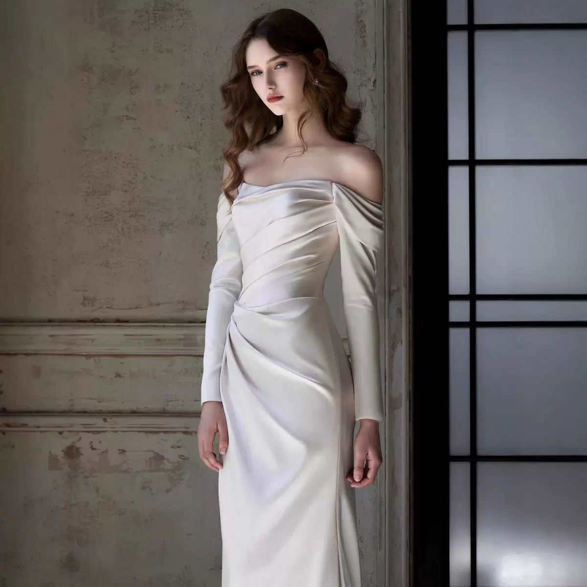 欧美新款缎面礼服女高级感一字肩长袖收腰显瘦敬酒服新娘高级感
