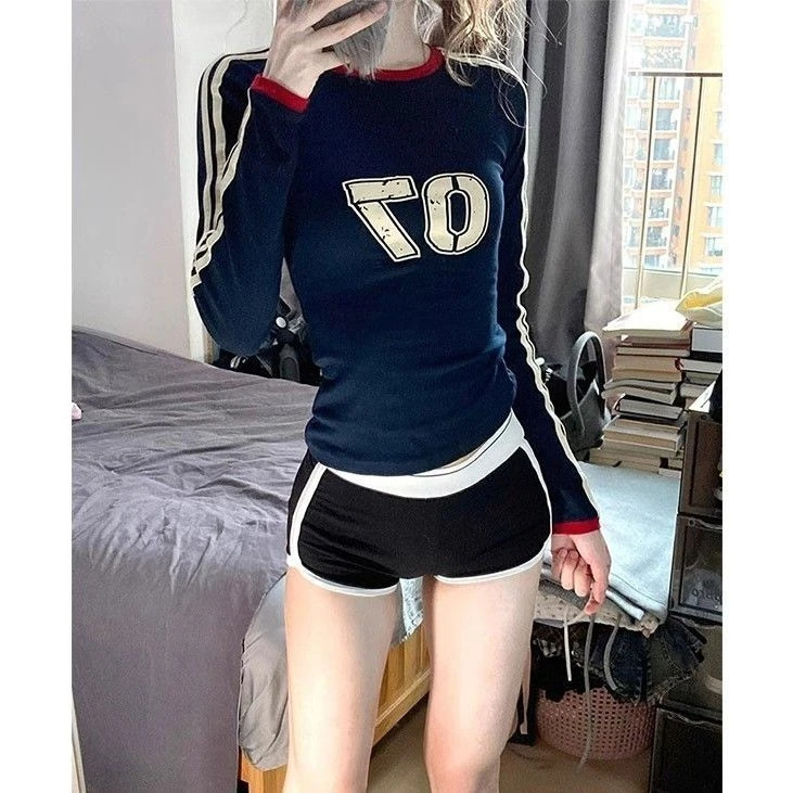 2025美式正肩T恤女春秋长袖三条杠复古拼接条纹辣妹修身显瘦上衣