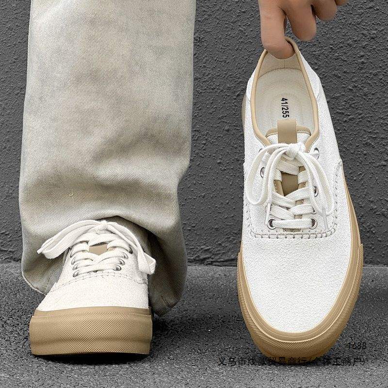 New niche men's canvas shoes in a "old money" style, low-top sneakers, casual and versatile, perfect for layering, with a trendy Chinese aesthetic, breathable, casual, and retro New niche men's canvas shoes in a "old money" style, low-top sneakers, casual and versatile, perfect for layering, with a trendy Chinese aesthetic, breathable, casual, and retro