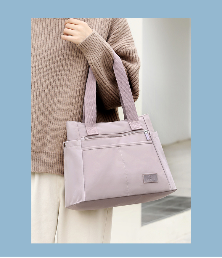Colorful Fox large-capacity tote bag, a simple Japanese single-shoulder bag for women, a multi-layered computer bag for commuting to work undefined