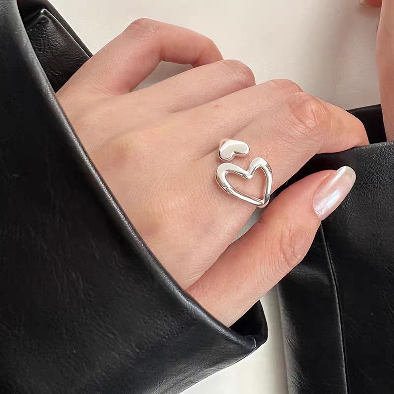 Adjustable Heart-Shaped Open Ring for Women, Light Luxury Niche Fashion Versatile Accessory, Stylish and Super Fairy