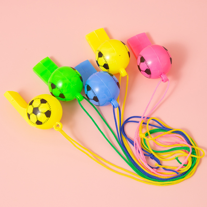 Copa del Mundo de fútbol silbato de plástico silbato sonriente árbitro silbato regalo para niños apoyos juguetes