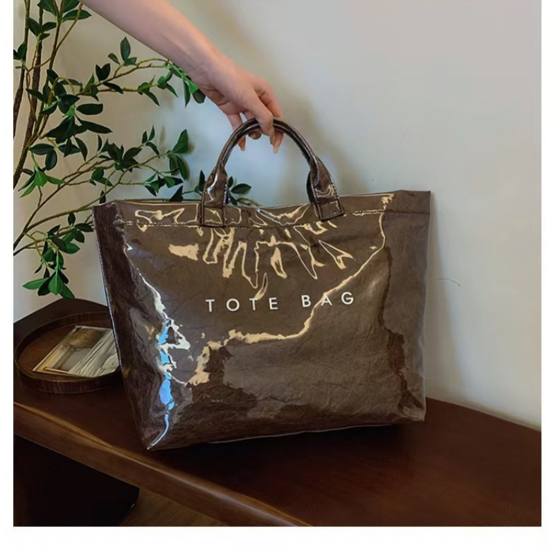 Bolso de papel DuPont popular de este año 2025 nuevo bolso de gran capacidad de moda de primavera bolso femenino de compras de ocio