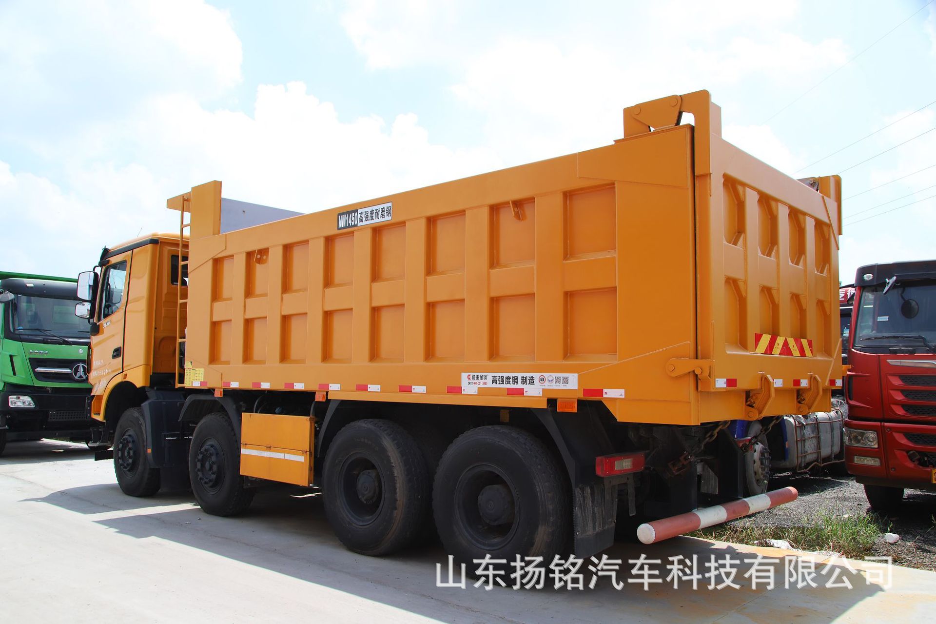 Overseas Supply of Beiben Heavy-Duty Trucks, Front Four and Rear Eight Dump Trucks, Sand and Gravel Trucks, 8X4 Rear-Turning Dump Trucks