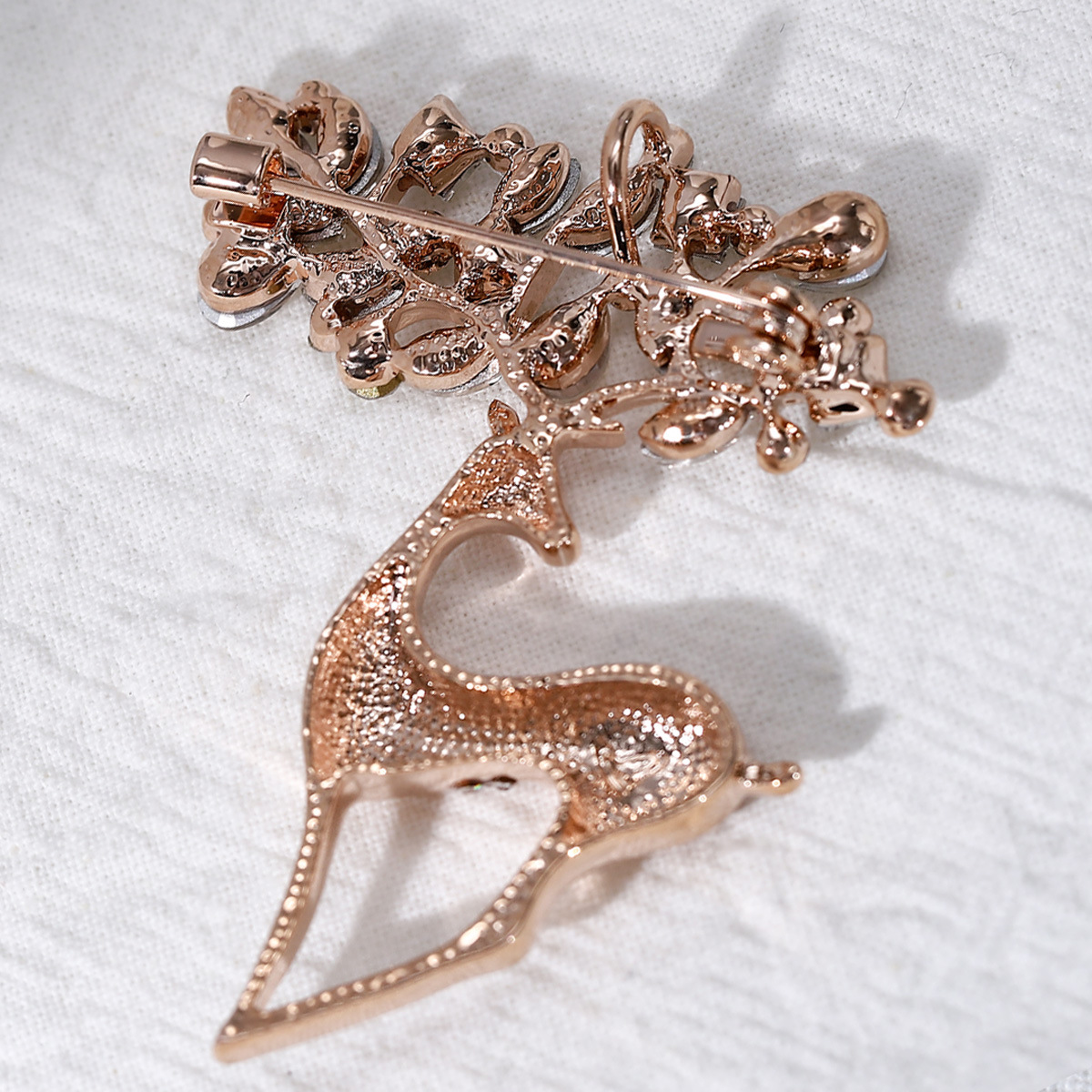 Europa y América Navidad broche de cristal ramillete elegante Ropa Accesorios ciervos animales moda creativa personalidad PIN