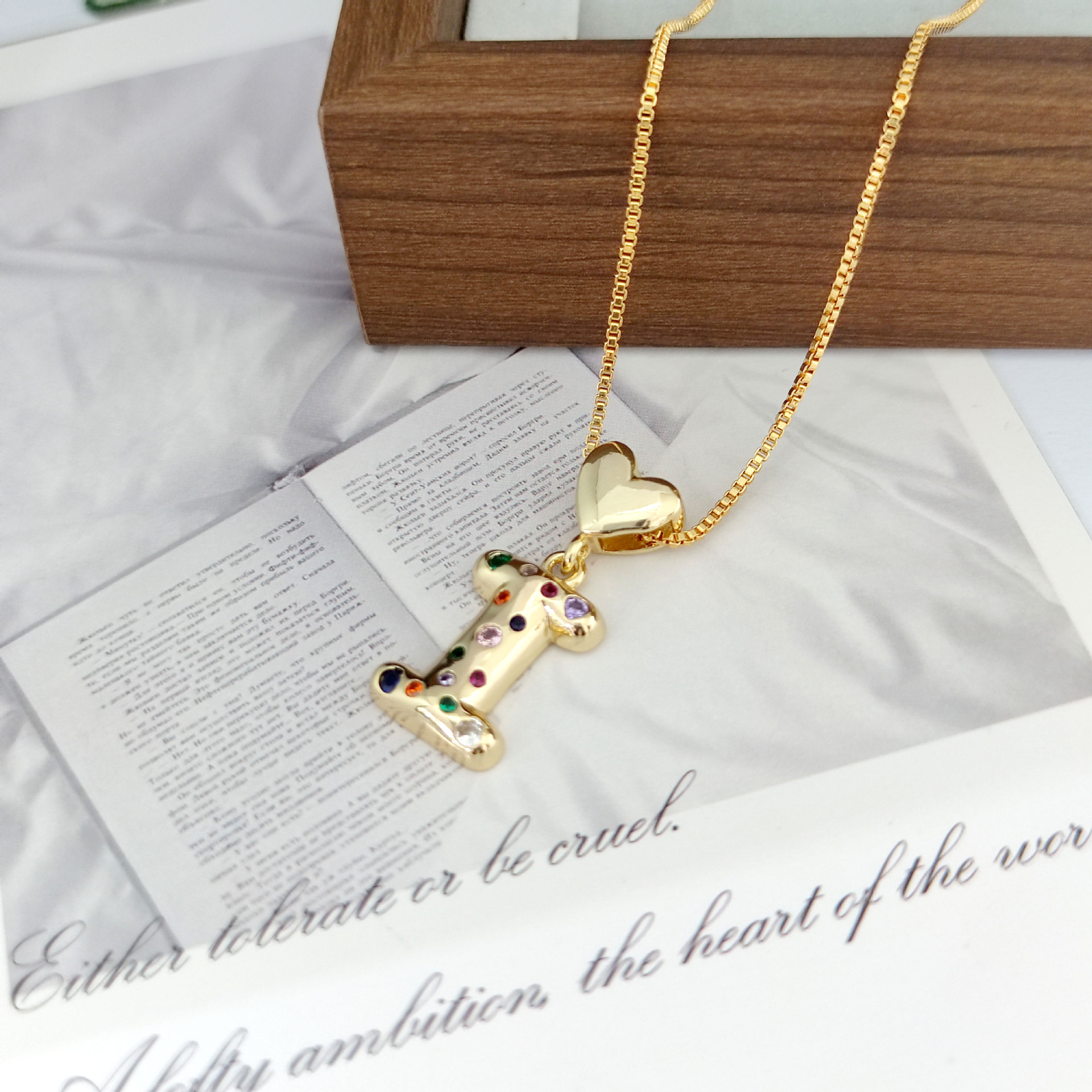 12g Weight Copper Pendant Material Zircon Inlay Material Pendant Necklace Classification Copper Chain Material 1 Piece Quantity Holiday, Daily Occasion Copper Material Letter, Heart Shape Pattern Women's Gender Inlay Design Simple Style Style Copper Inlay Letter Heart Shape Zircon Pendant Necklace 12